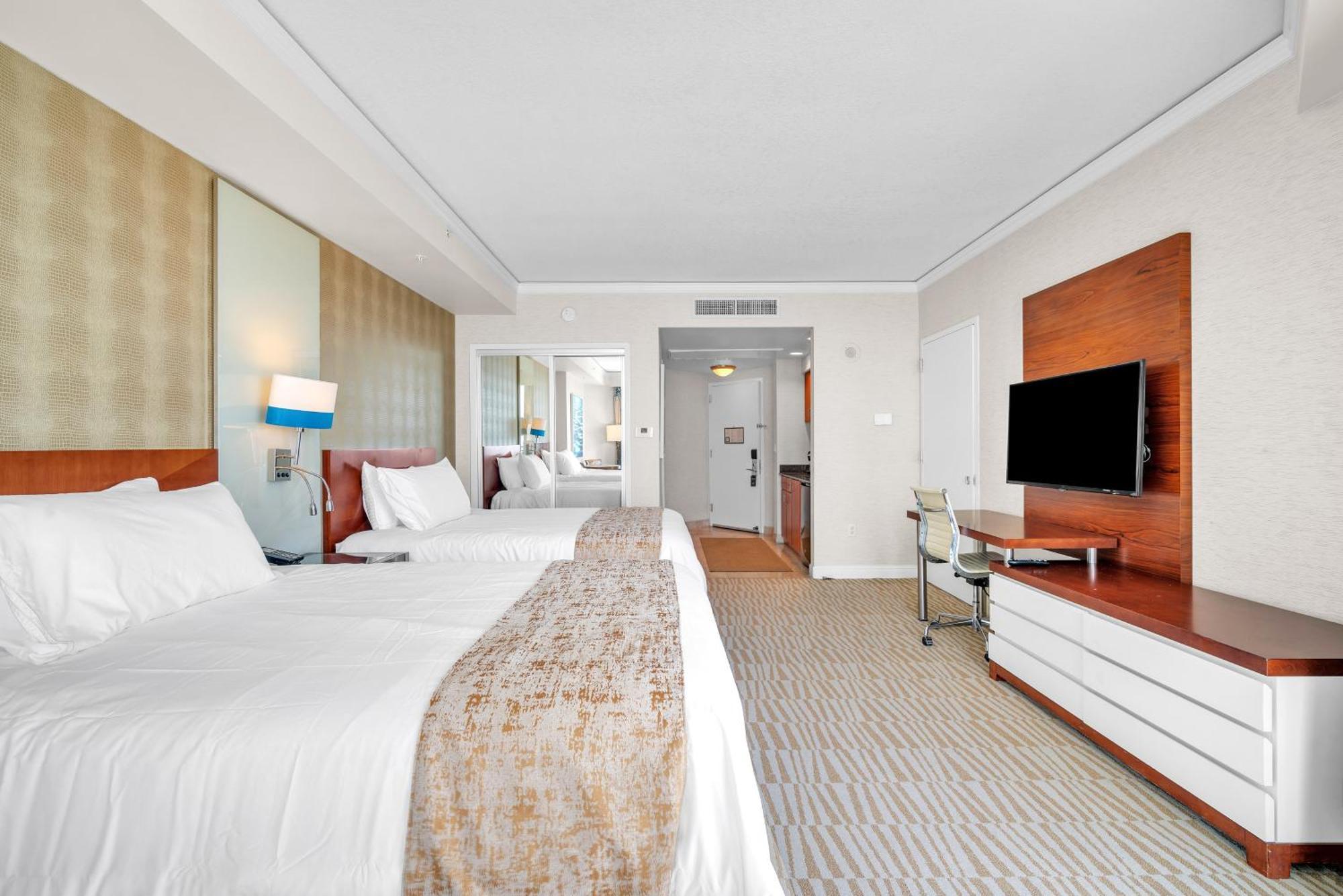 Apartamento Trump Intl 2 Bedroom 1600 Sqf Ocean Front *